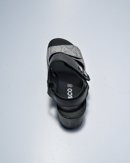 IGI&CO C.C 8200 SANDALO CON ZEPPA NERO