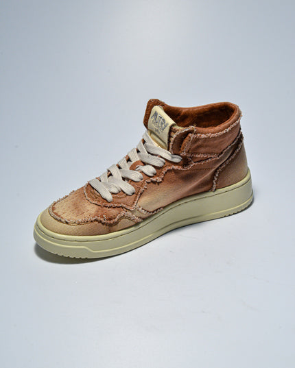 AUTRY DC11 C.C SNEAKERS ROSA