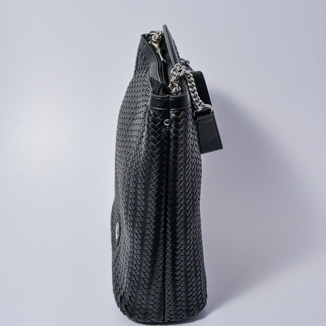 CULT 004 HOBO BAG AVRIL