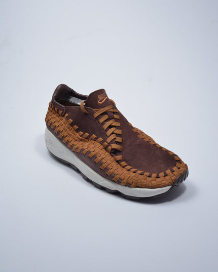 NIKE 9 200 C.C SNEAKERS MARRONE