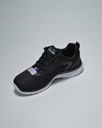 SKECHERS 7BKW SNEAKERS NERA CON SUOLA BIANCA
