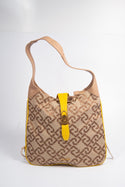 Shopper Donna